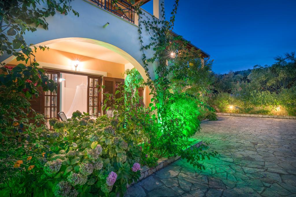 Olga Studios Vasilikí Exteriör bild